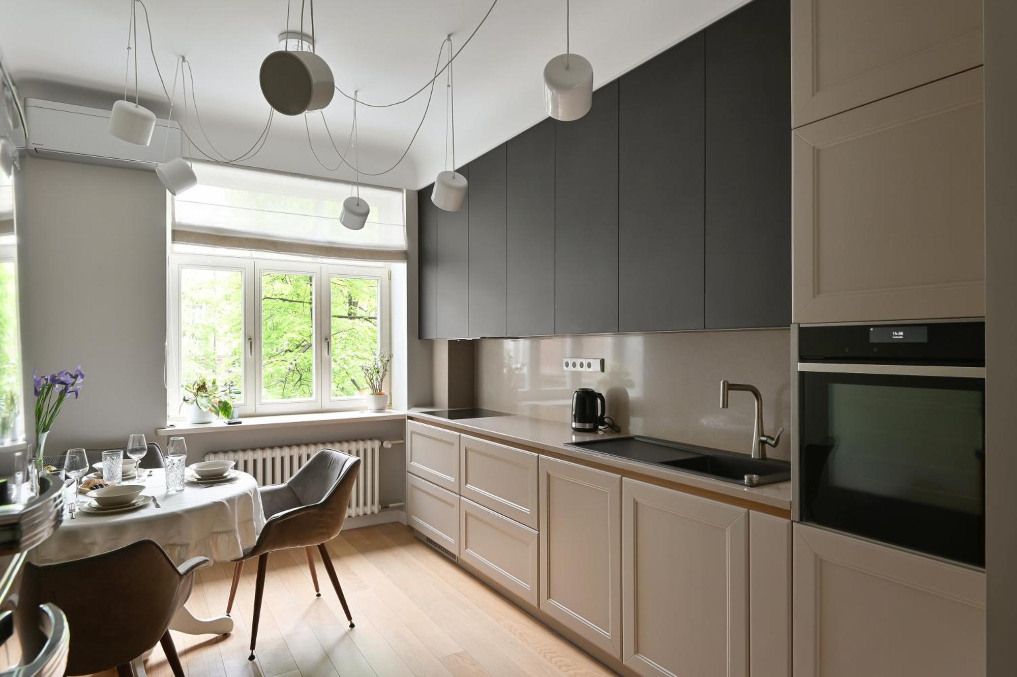 Modern 2-Bdrm Centre Apartment Riga Luaran gambar